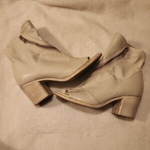 White Mountain Cream Heeled Boots with Zipper